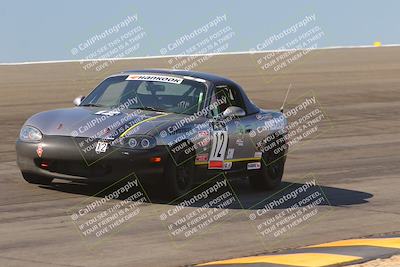 media/Oct-15-2023-Lucky Dog Racing Chuckwalla (Sun) [[f659570f60]]/2nd Stint Bowl/